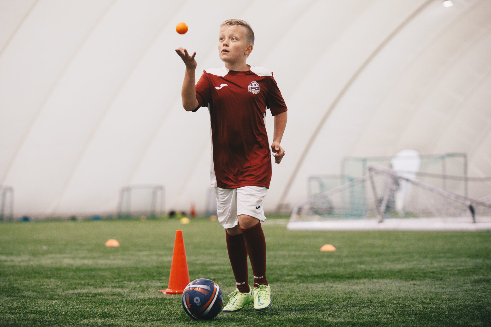 Fundamenty Gry - Indywidualne treningi piłki nożnej dla dzieci i młodzieży